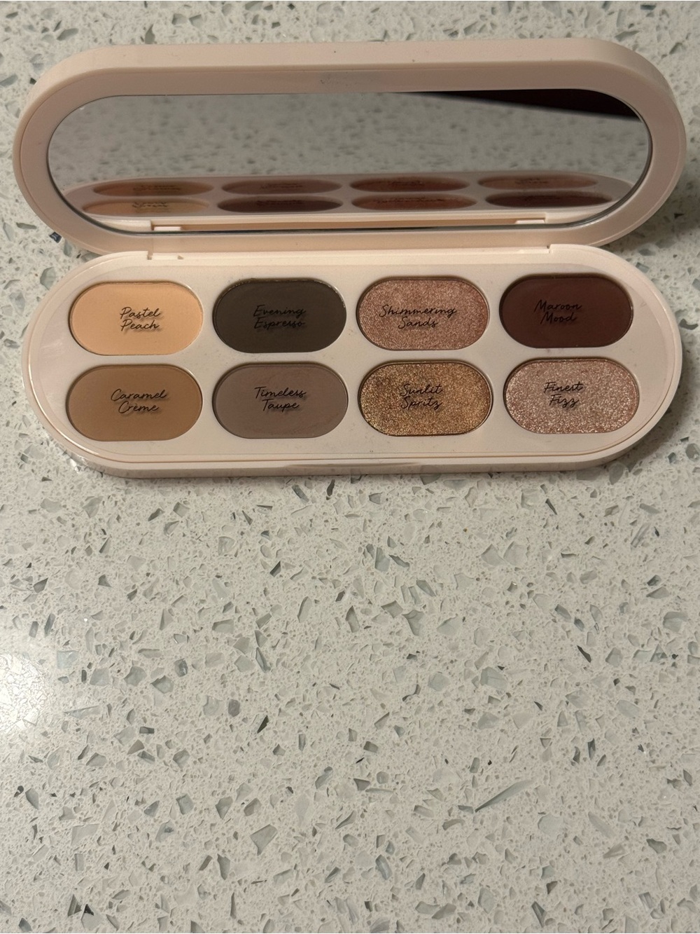 Rare Beauty essential neutrals eyeshadow palette - Picture 8 of 11